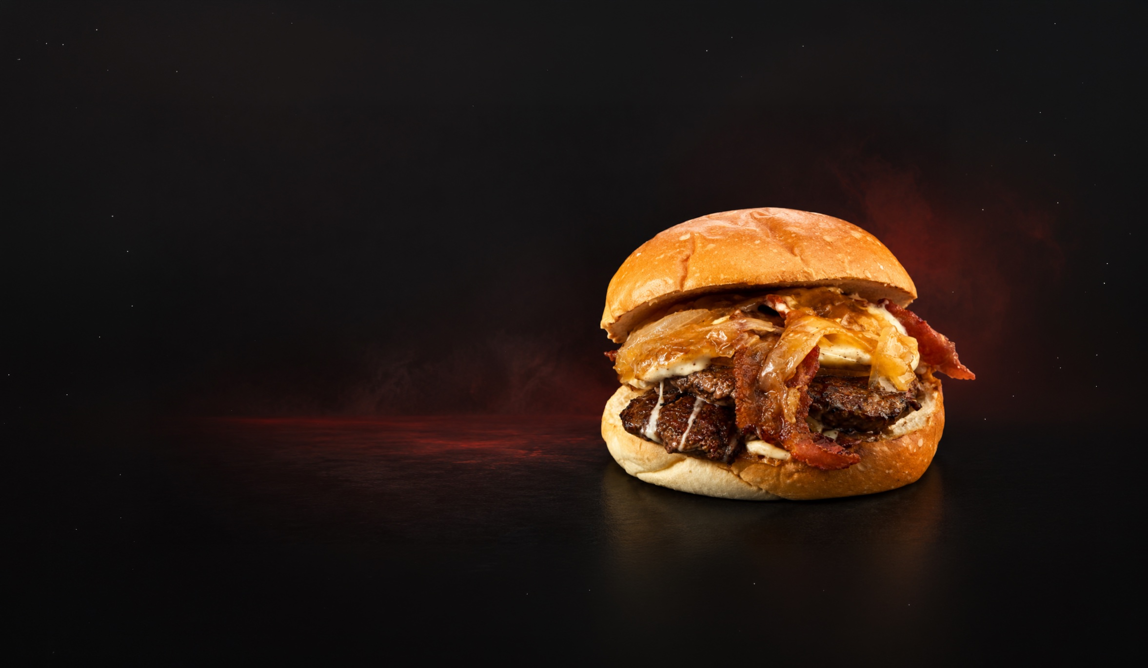 Smash burger Bandito Burrito con bacon e cipolle caramellate